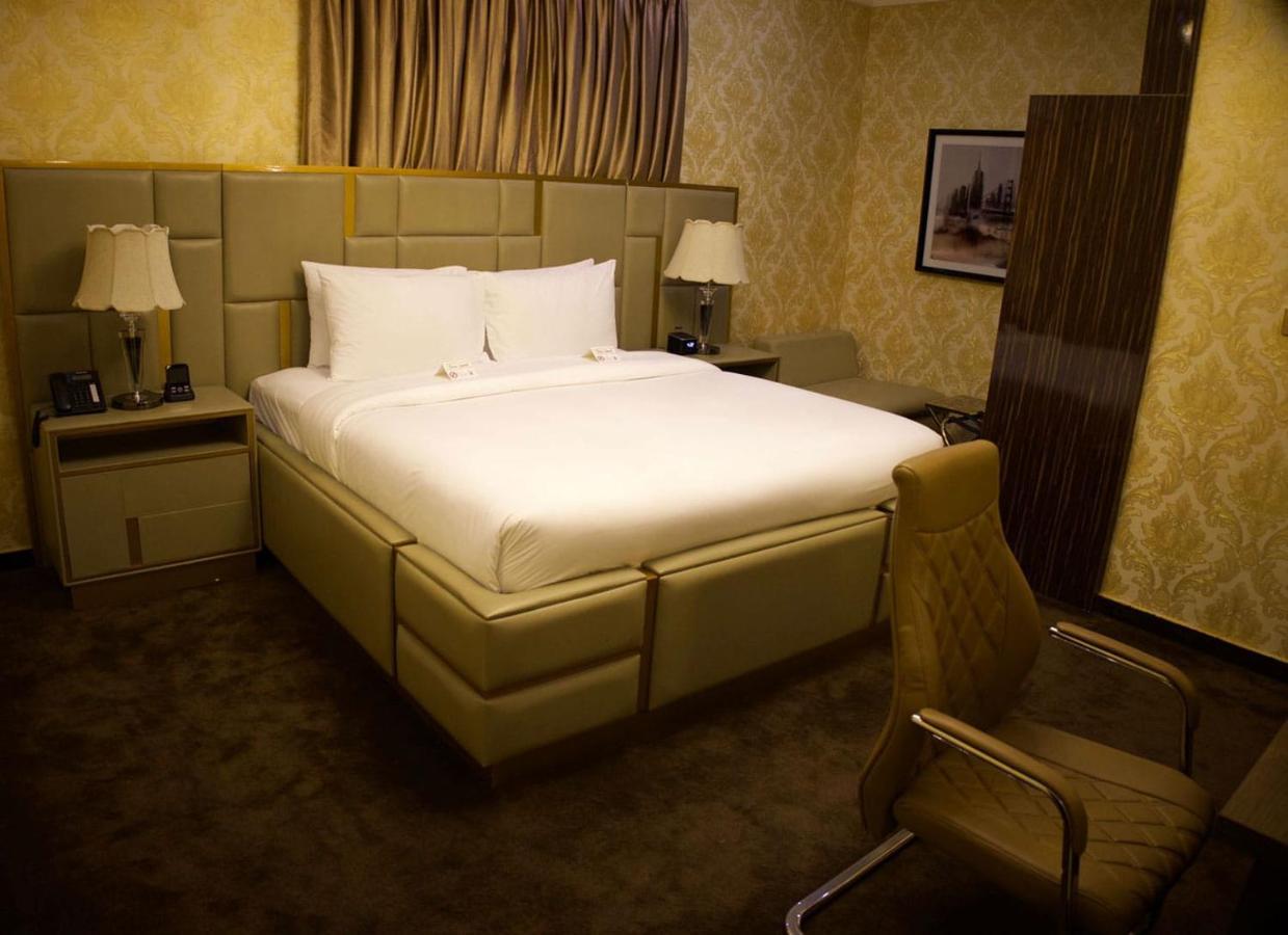 No.1 Hotel Abuja Dış mekan fotoğraf